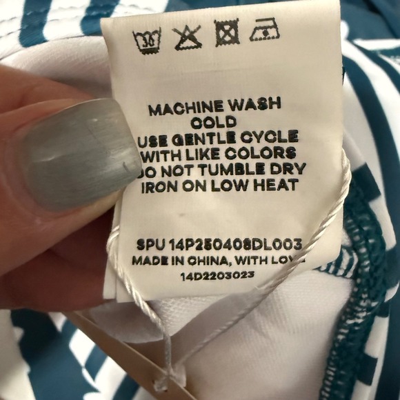 BloomChic Plus Size One Piece Swimsuit Floral Striped Crisscross Front Teal Blue - Picture 8 of 9